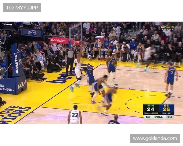 攻防一体统治禁区,戈贝尔近四战场均砍下双十数据,彰显内线支柱 攻防一体统治禁区,戈贝尔近四战场均砍下双十数据,彰显内线支柱